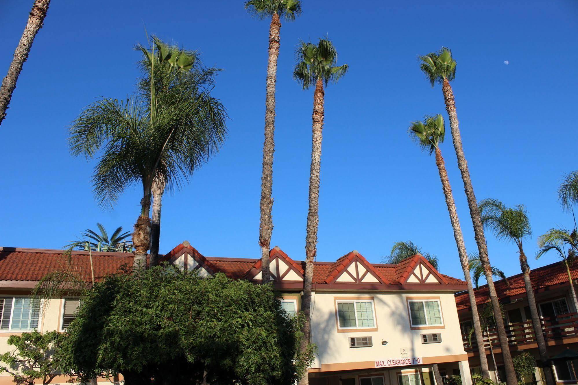 Garden Inn San Gabriel Bagian luar foto