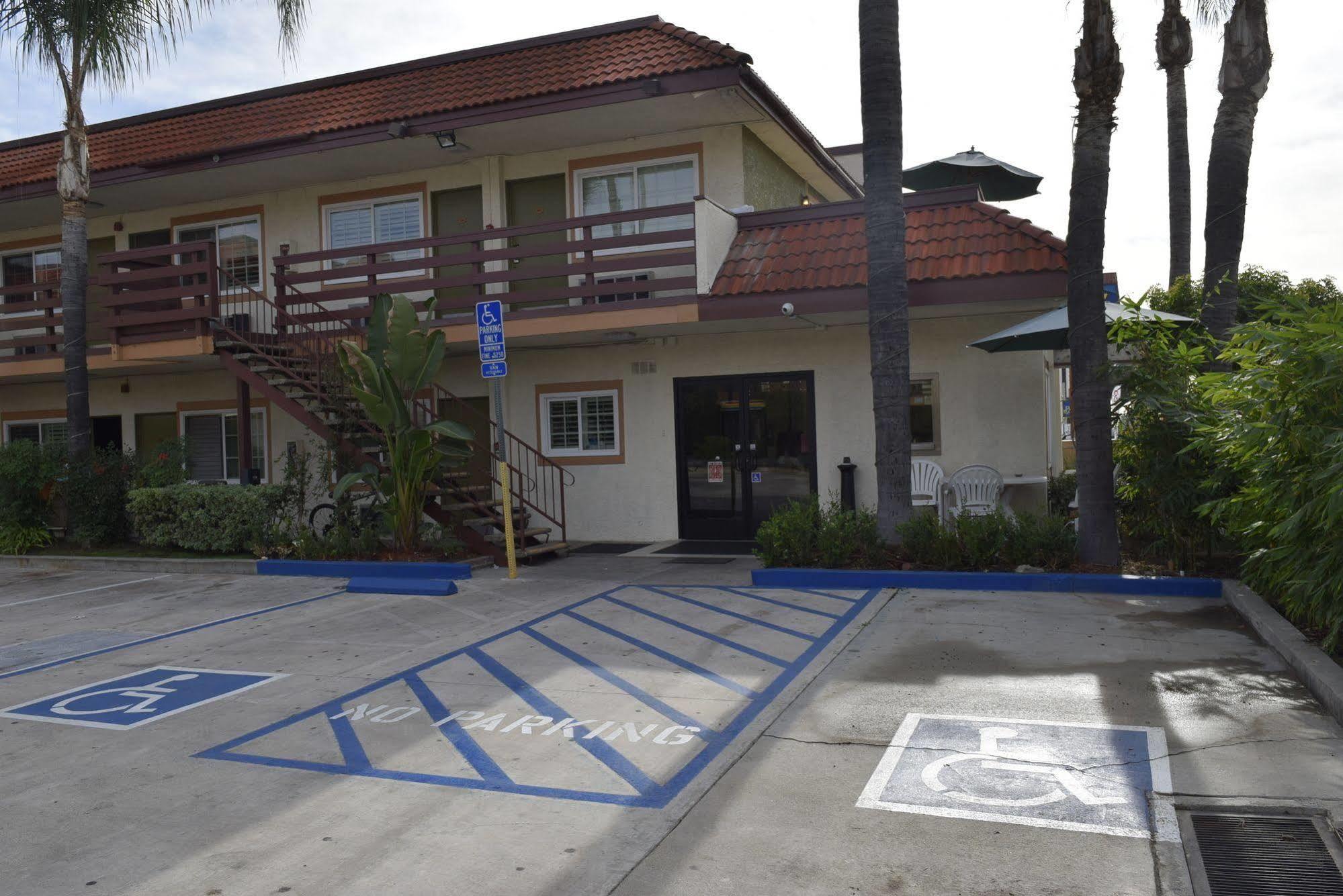 Garden Inn San Gabriel Bagian luar foto